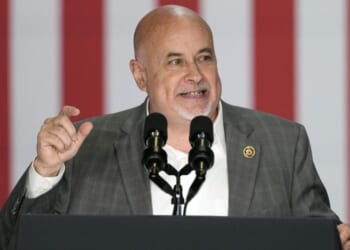 House progressive knocks Senate Democrats who voted for 'horses‑‑‑' deal