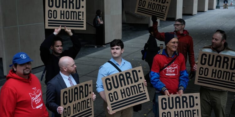 Judge rules Trump unlawfully ordered National Guard to Portland