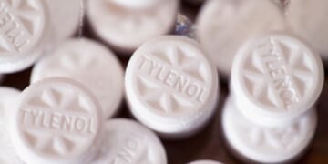No clear link between acetaminophen use during pregnancy, autism: Review
