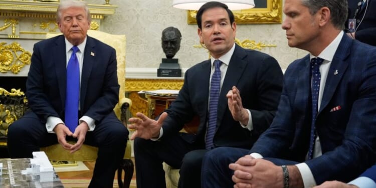 Rubio, Hegseth boat strike briefing doesn’t quell Democrats’ concerns