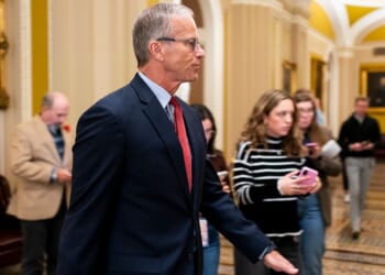 Senate votes to advance proposal to end 40-day government shutdown