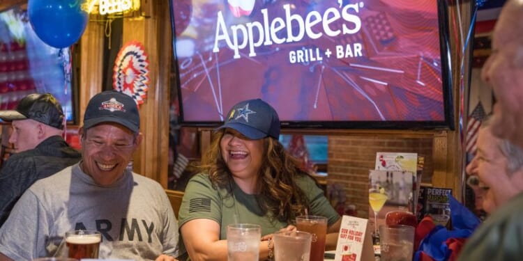 These 40 restaurants are offering veterans free meals and discounts on Veterans Day