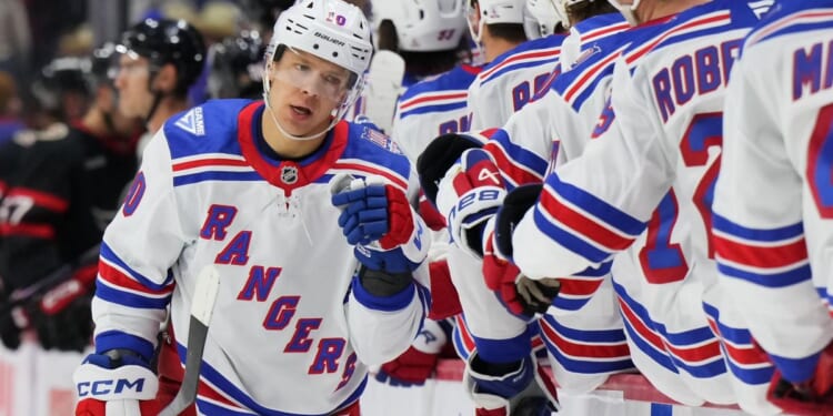 Rangers' Artemi Panarin records 900th point