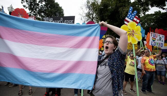 Teen Girls Torch Democrat Governor for Betraying Women’s Safety – Twitchy