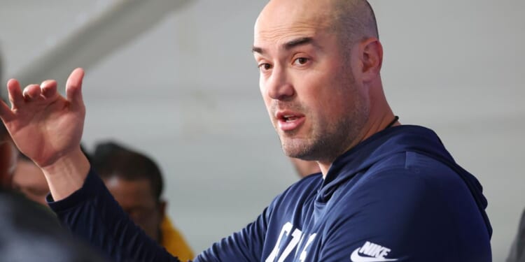 How Mike Kafka is approaching season finale with Giants future in question