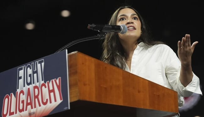 AOC Kicks Off Comrade Mamdani's Red Revolution Bash in NYC – Twitchy