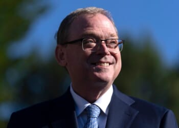 Hassett says Fed has 'been way behind' on cutting interest rates