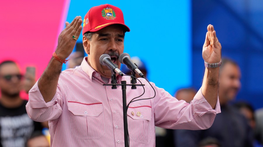 Maduro dances, sings to 'Don't Worry, Be Happy' at rally as Trump escalates