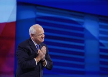 Tim Walz Blames Somali Fraud Scheme That Occurred Under His Watch on Trump