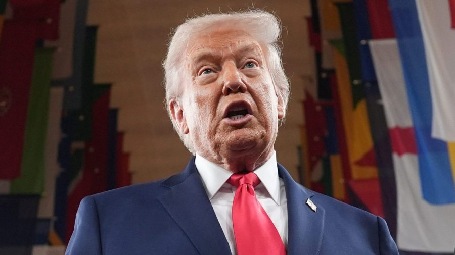 Trump names Indiana state senators who ‘need encouragement’ on redistricting