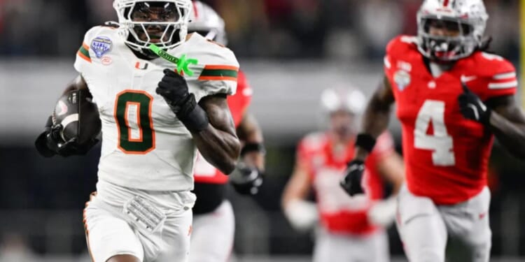 Miami stuns defending champ Ohio State to advance to CFP semis