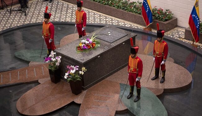 Tomb Kaboom! Minneapolis Socialists March to Protest the U.S. Bombing of Hugo Chávez’s Mausoleum – Twitchy