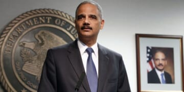 We Looked! Eric Holder Says ‘Authentic Guy’ Tim Walz Was Thoroughly Vetted and Nothing Bad Was Found – Twitchy