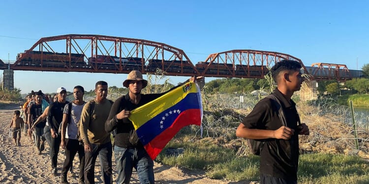 How Maduro’s Arrest Could Slow Migration From Venezuela, Ramp Up Deportation Raids