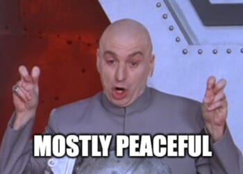 Anti-ICE Rioters Break Glass at Federal Courthouse in Minneapolis – Twitchy