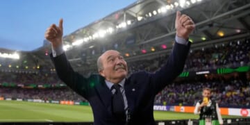 New York Cosmos owner and Mediacom chairman Rocco Commisso dead at 76