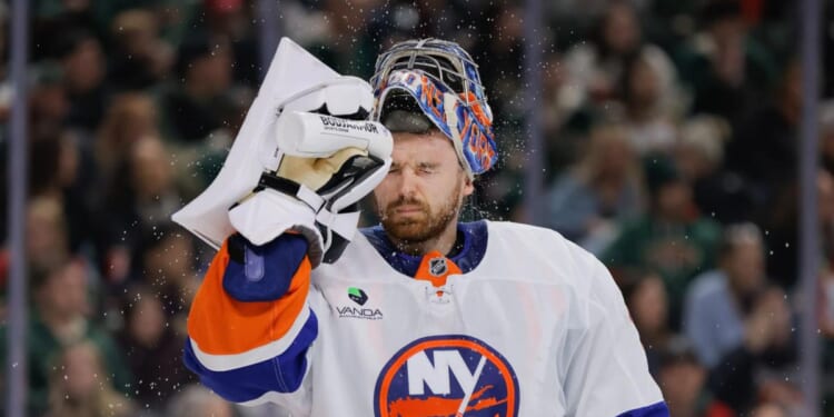 Bet $5, get $300 in bonus bets for Islanders vs. Sabres