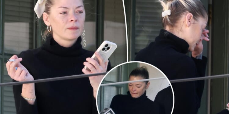 Emotional Jaime King sells autographs from LA apartment after being 'blindsided' by divorce