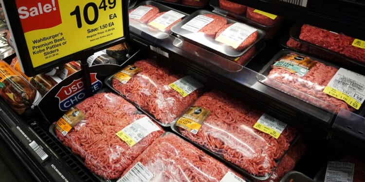 Annual inflation hit 2.7 percent in December as food costs rose