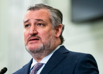 Cruz returns to Texas ahead of winter storm after travel backlash