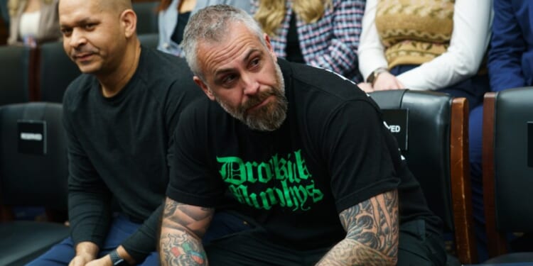 Former DC police officer Fanone: Jack Smith hearing 'kangaroo court'