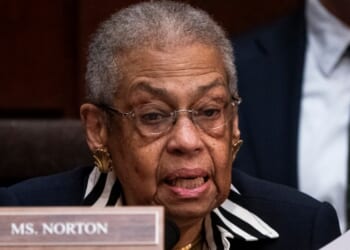 Holmes Norton files to end reelection campaign