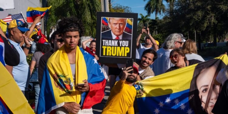 Live updates: Lawmakers react to Trump Venezuela attack, Maduro capture 