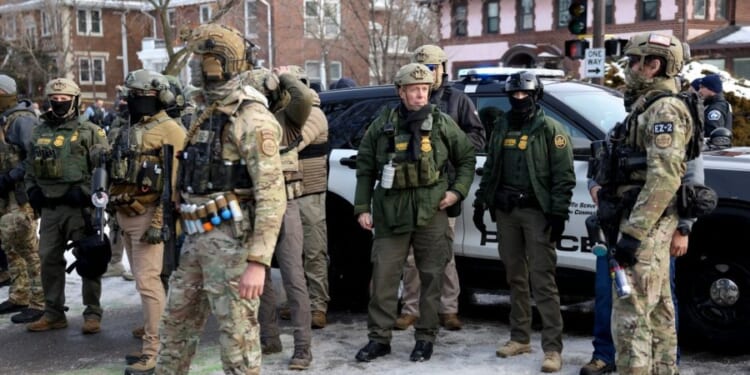 Live updates: Minneapolis mayor tells ICE to 'get the f‑‑‑ out' after woman killed in confrontation