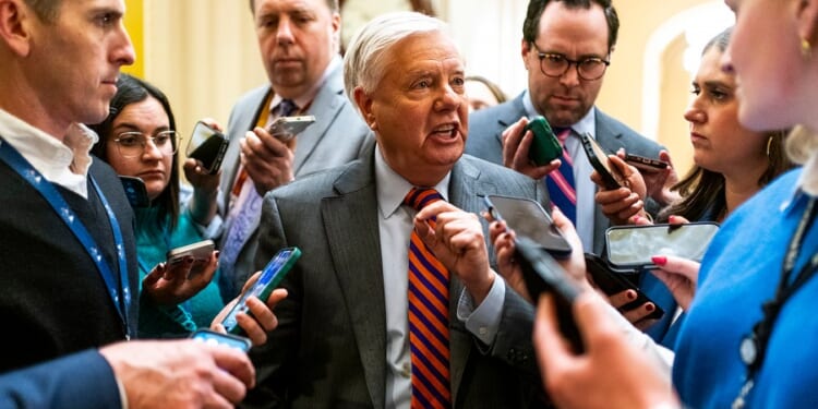 Live updates: Senate punts funding vote as shutdown deadline looms