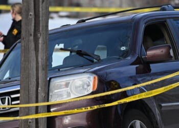 Minnesota Dem Refuses to Watch Videos That Obliterate ICE Shooting Fake Narratives – Twitchy