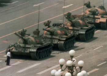 NYT's Kristof Equates Iconic Tiananmen Tank Man to a Commie Karen in an SUV Trying to Run Over ICE Agents – Twitchy