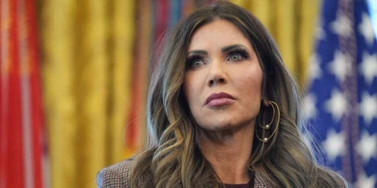 Noem announces new ICE deputy director