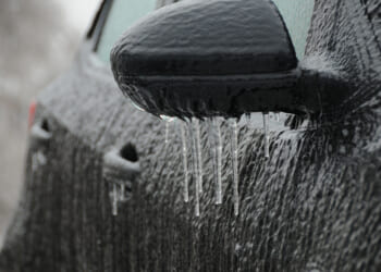 Remove these 10 items from your vehicle ahead of winter weather, experts say