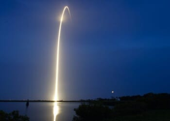 Starlink satellites to be moved to lower orbit