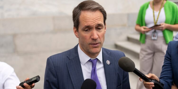 Top House Intelligence Democrat labels Venezuela operation ‘imperial adventure’