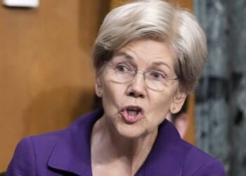 Trump calls Warren after she rips his policies in speech