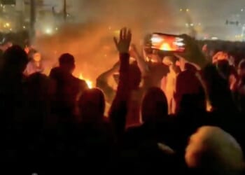 Trump mulls military options for Iran