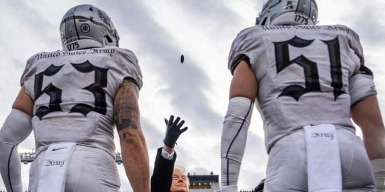 Trump says he'll protect time slot for Army-Navy game by executive order