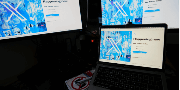 X outages reported days after thousands briefly affected