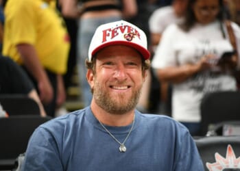 Dave Portnoy set to win $1.8 million if beloved Patriots take down Seahawks in Super Bowl 2026