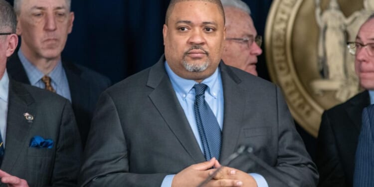 Alvin Bragg just chose to stand AGAINST the NYPD