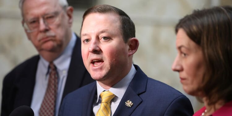 Maryland Democrats advance new congressional lines in state House