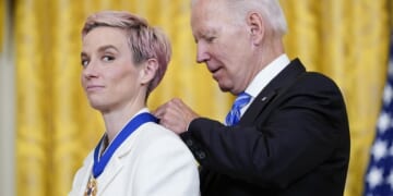 Rapinoe Dumps on Olympic Glory to Remind Everyone She's Still Here – Twitchy