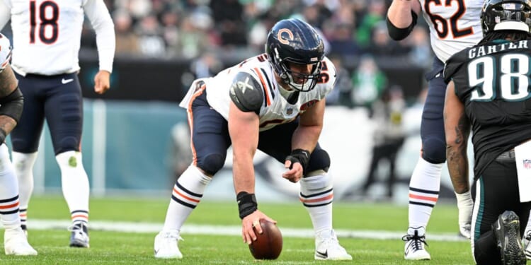 Bears Pro Bowler Drew Dalman retiring at 27 in shocker