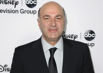 Communist Posterboy Forced to Eat Crow and Retract Wild Lies About Kevin O'Leary's Boating Accident – Twitchy