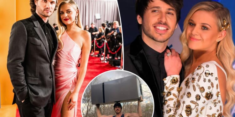 Kelsea Ballerini ex Chase Stokes Calls Morgan Evans pathetic excuse of masculinity
