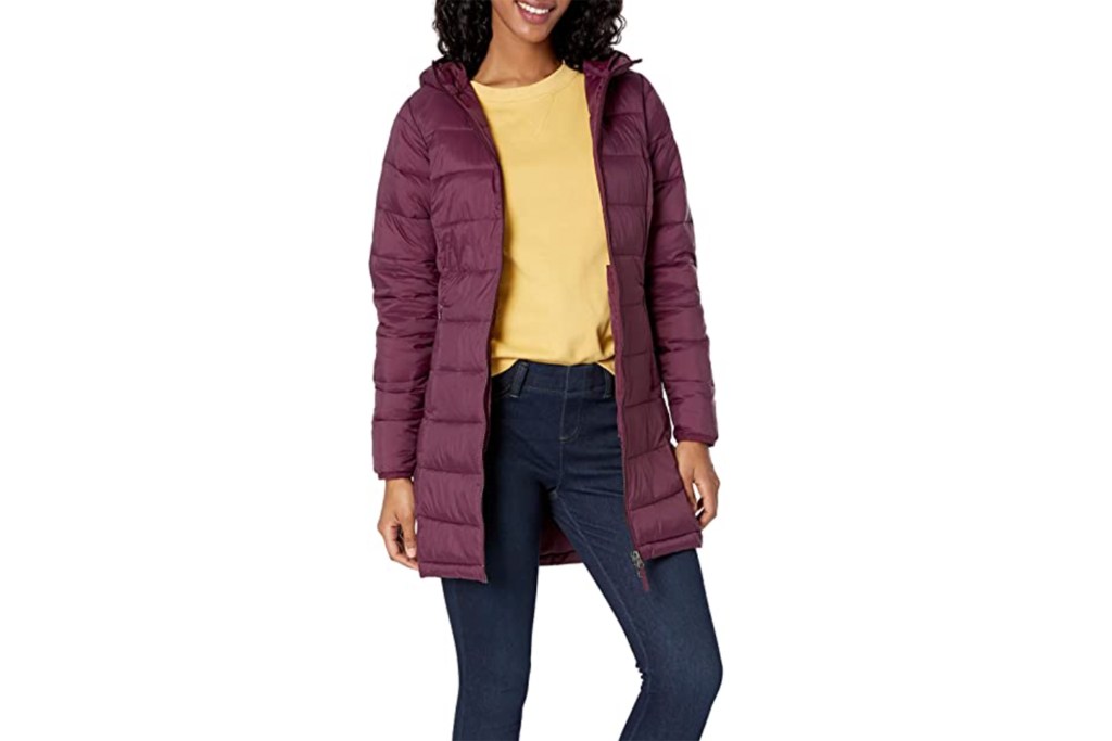 Amazon Essentials Lightweight Water-Resistant Puffer, burgundy