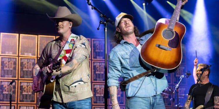 Florida Georgia Line reunites onstage for first time in 4 years after split