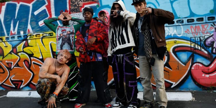 Inside the degenerate artist 'cult' that trashed a once-elegant Downtown LA hotel