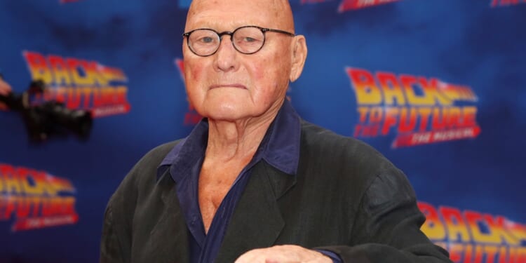 R.I.P. James Tolkan: ‘Back to the Future’ Principal and ‘Top Gun’ Commander Dead at 94